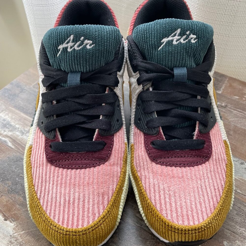 Women's Multicolor Sneakers